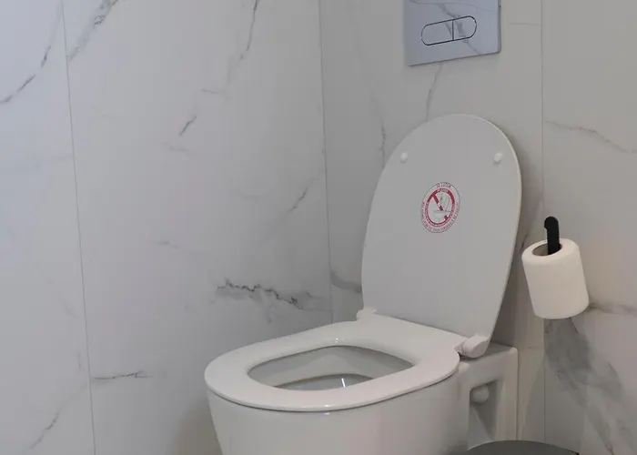 Sarandaview Apartman *